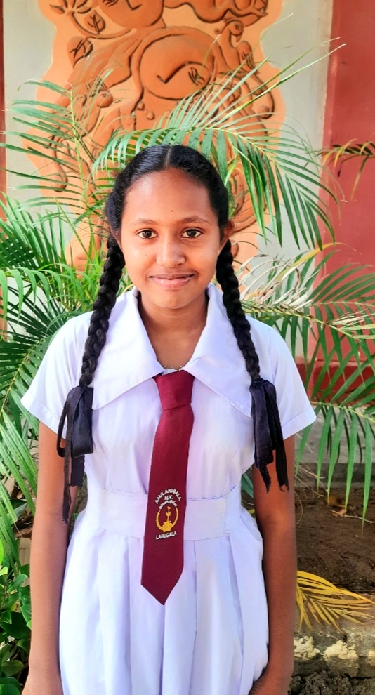 B.L.හසිනි සෙව්මිණි